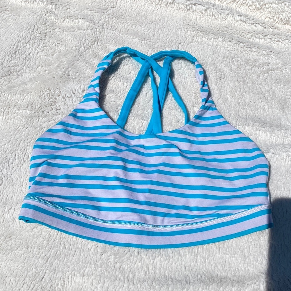 Lululemon Women's Blue and White Bra​​